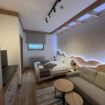 Διαμέρισμα Rio C028 - Vucko - Private Host Τζαχορίνα